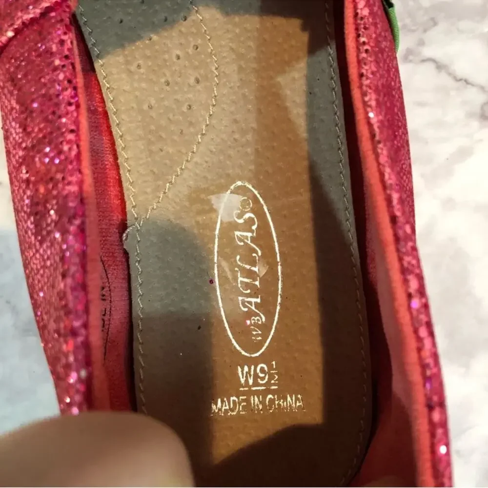 New in Box, WB Atlas Tom Style Shoes. Bright Pink. Glitzy with a cross. - Picture 5 of 6